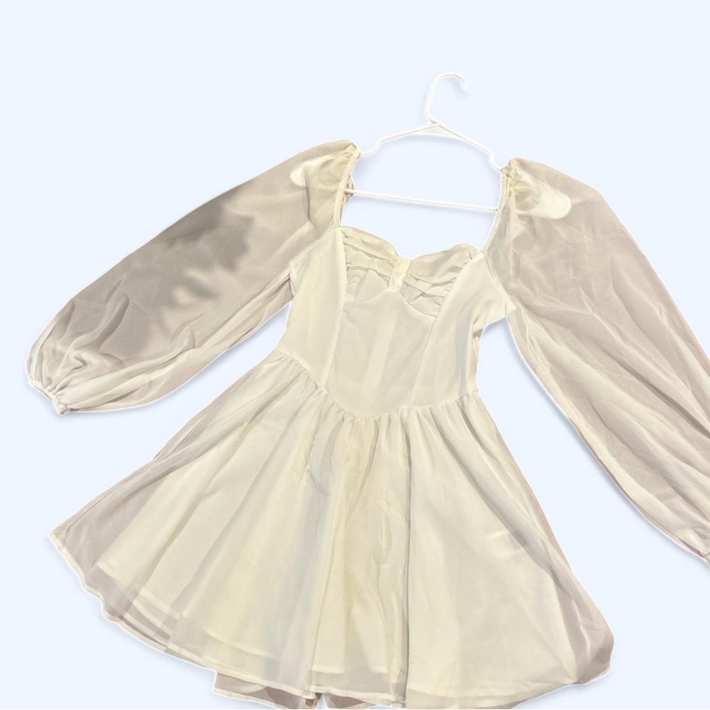 Elegant Cream Dress with Puff Sleeves